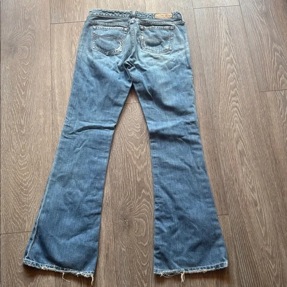 Abercrombie & Fitch Light Blue Flare Jeans - Picture 5 of 6